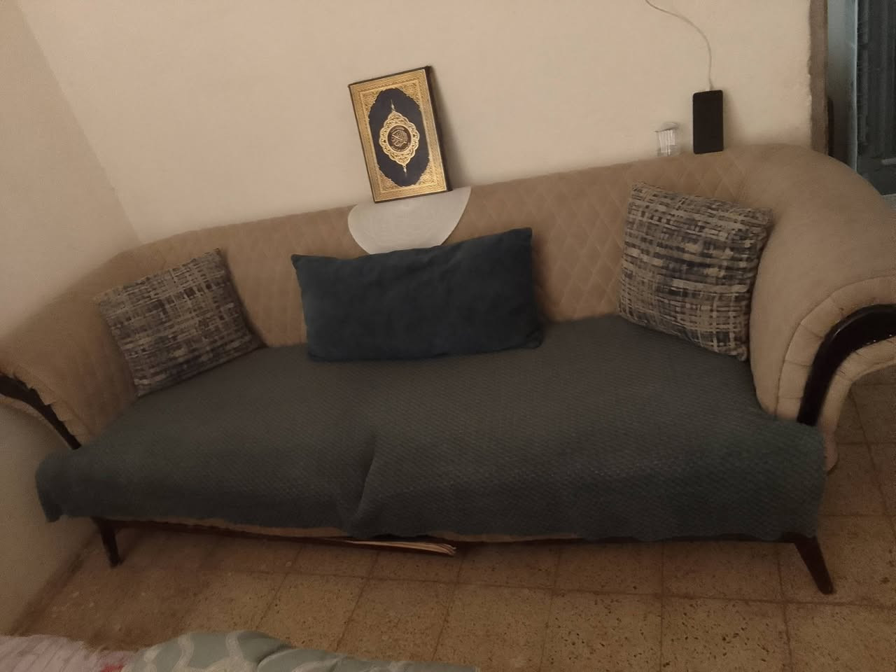 السلام عليكم تخم قنفات ٧ مقاعد للبيع يوجد فيه ضرر بسيط السعر 300 العنوان الزعفرانية شقق اسعيدة لتواصل راسلوني خاص


**إذا كنت صاحب هذا الإعلان وتريد حذفه لأي سبب، رجاءا أرسل رسالة إلى الدعم الفني**