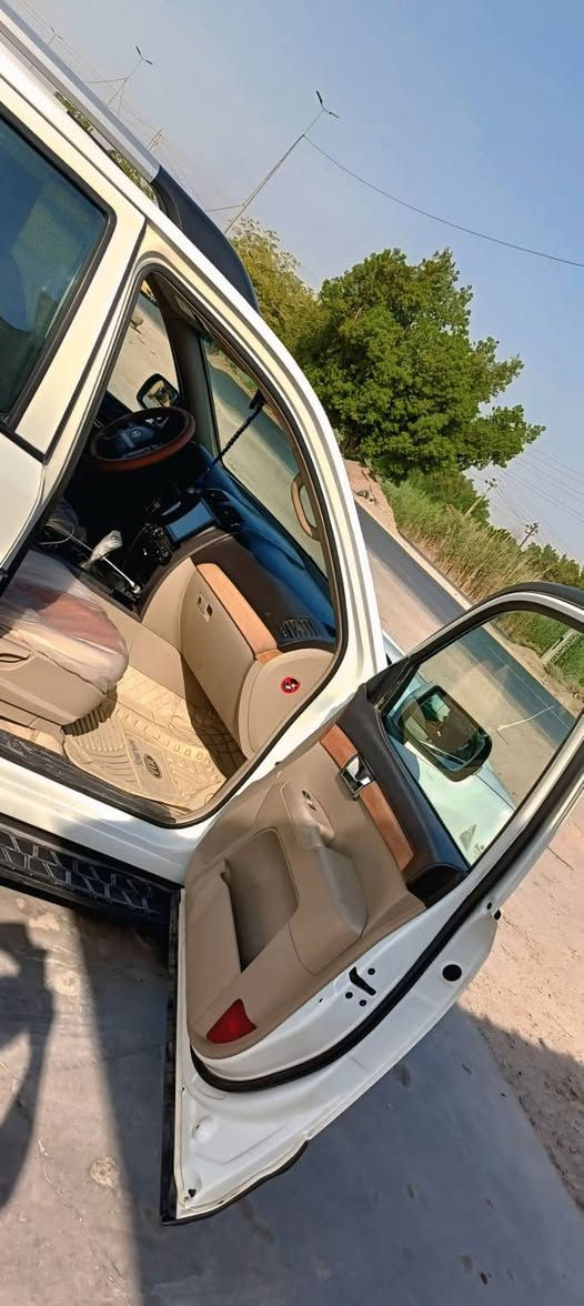 للبيع كيا مهافي
موديل 2011
فول مواصفات
فتحه سقف
كشنات كهرباء
تحكمات ستيرن
اشاير بالمري
أريل نفكيشن 
وارد خليجي

رقم واسط بسمي
هزة جديدة وارقام  دوشمة جديدة 7راكب 
حدادية جديدة من دعامية للدعامية
عبوة بانزين مجاول نوزلات بلكات كلة جديد 
ادامة كاملة مابيهة نقص
سيارة جاهزة
السعر 135 وبيها مجال 
للاستفسار 
***********
مكان السيارة ديوانيه
