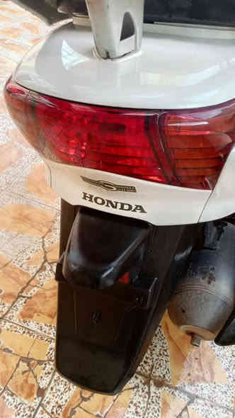 البيع رمبه ليدي حديث مكينه بلاديه وناعمه بسعر مناسب دراجه مكينتهه فول رقم الهاتف ***********
