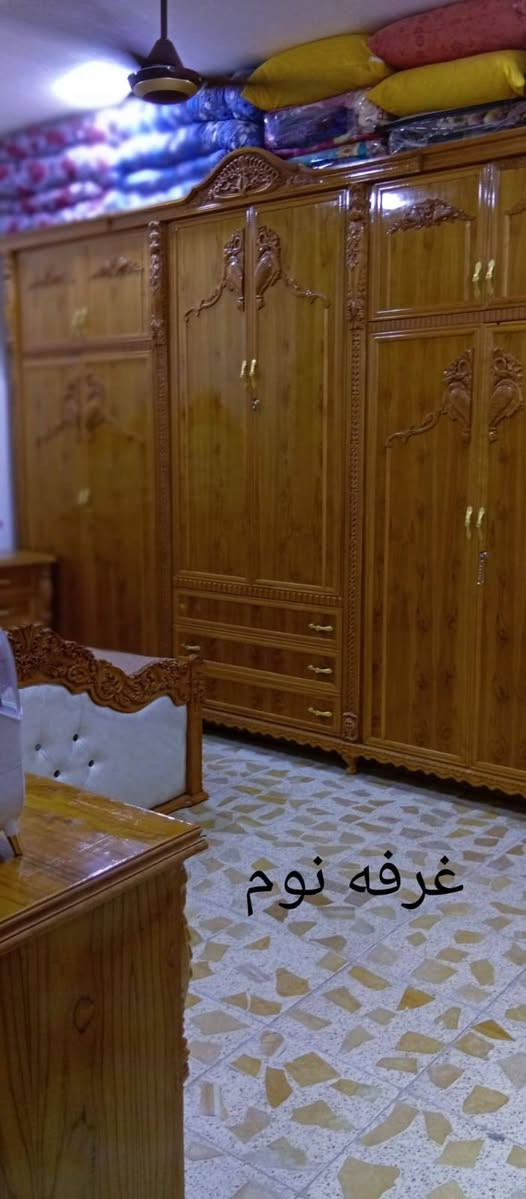 بيت البيع مساحته 100 متر
بيت حديث كامل الخدمات 
مجاري شارع عشره تبليط 
***********
