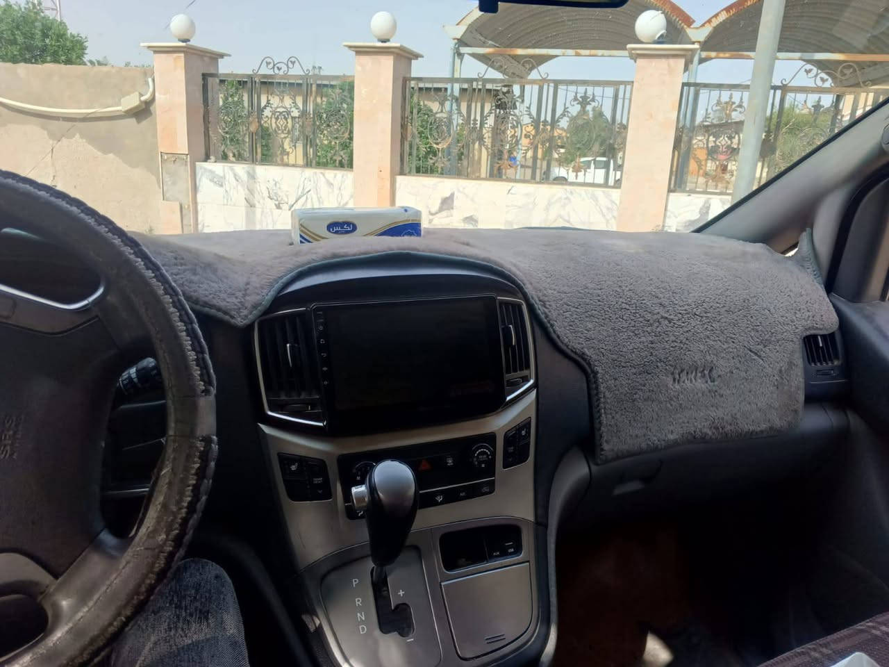 الموديل ٢٠١٧ بسمي تحويل مباشر سياره جاهزه تبريد حداديه كير محرك  كله تمام ملاحضه سياره بيه مكانات صبق جماليه ***********
