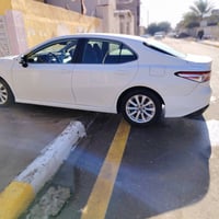 كامري ٢٠٢٠ • ٦٣٠٠٠ • بدون ايرباكات