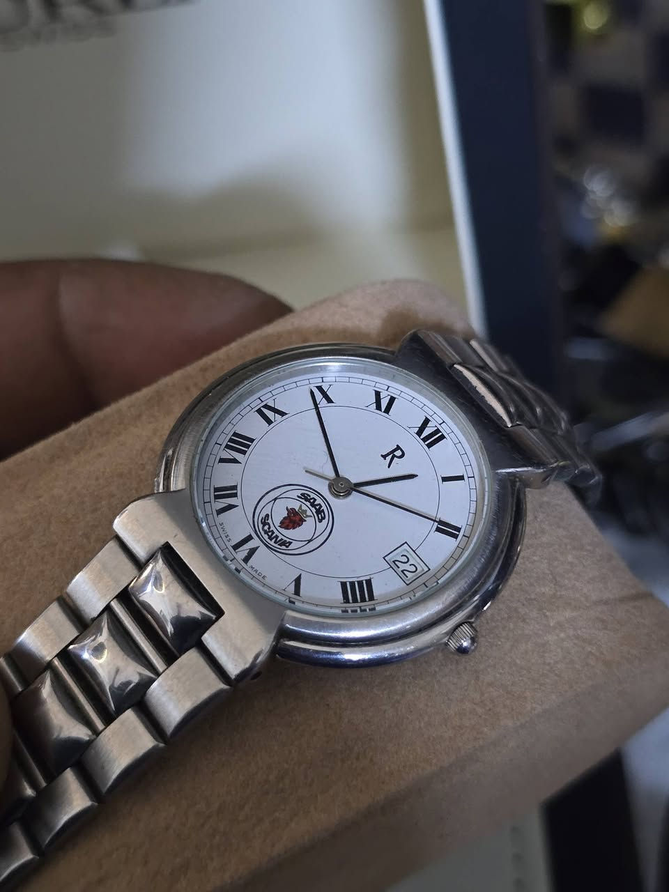 ساعه سويسري
دعايه لشركه سابا سكانيه للسيارات  SCANIA
شكل رايموند ويل 
أرقام روماني 
جام زفير 
سير واسع 
قشطه سمك قليل 
قطر ٣٣ 

٩٠ الف

المكان اربيل 
يوجد توصيل 

Samer Akeel AlJboory 
https://www.tiktok.com/@samerakeelwatch?_r=1&_t=ZS-92XzzfzgLln


**إذا كنت صاحب هذا الإعلان وتريد حذفه لأي سبب، رجاءا أرسل رسالة إلى الدعم الفني**