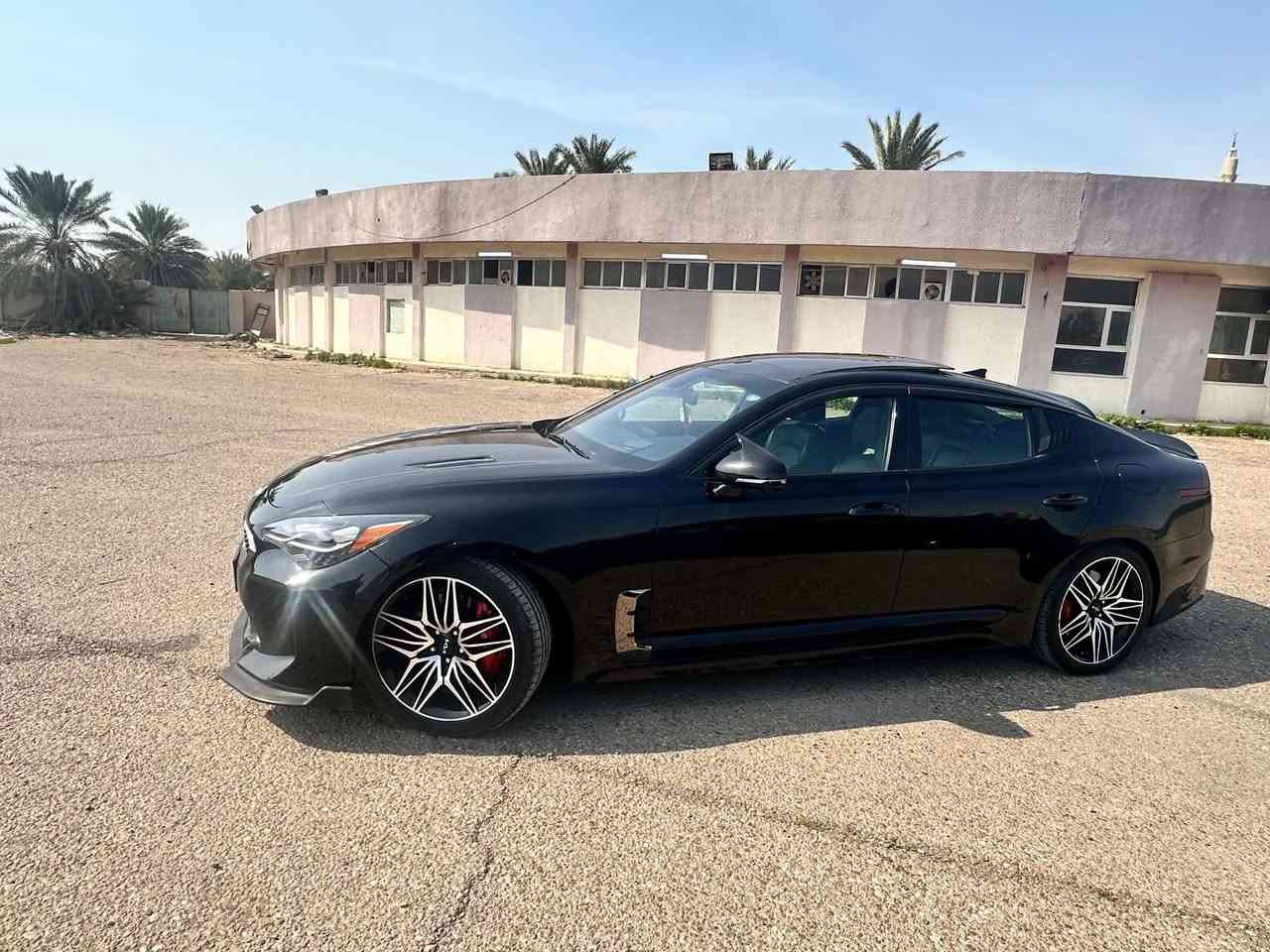 كيا ستنكر 😵‍💫GT2   V6
موديل 2022
مكينتها 3.3 
‏TWIN TURBO🚀🚀✈️ 
شوته K/N
جسر توازن
تزويد من امريكا فول للاخير خنك
السياره ماشيه 41 
المواصفات الباقيه :
1-بانوراما
2-نظام داتا شو
3-بصمه
4-اربع كامرات 
5-شاحن لاسلكي
6-سستم صوت 15 سماعه🎙️
7-تبريد وتدفئة كشنات اماميه
8-كشنات جلد حضن رياضي
9-كشنات كهرباء وميموري
10- 5وضعيات قيادة
12-حساسات امامي خلفي
13-نقطة عمياء
14-اوتو هولد
15-انارة دشبول 7 الوان
16-توقف ذاتي
17-سايد بريك بصمه
18-رادار امامي وخلفي وجانبي
19-نظام كروز كونترول
20-تحديد مسار على خطوط الشارع
21-لايت زينون ولد نهاري
22-بريك بريمبو 6بستم
23-شاشه حجم كبير
24-ستيرن كهرباء وتحكم كامل
25-تشغيل عن بعد
26-مري شفط 
27-دواخل جلد اسود 
28-ستيراً رياضي D 
29لايتات زنون دبل عدسه 
30-اشاره خلية نحل 
‏31 -LED نهاري 
34وضعيات الستيراً كهرباء 
37- فجوج برمبو 
38 صندوك كهرباء 
39 نظام eco/sport/smart/custum/comfort
40-نظام اوتو ستوب عند الاجتياز او الرجوع الى الخلف 
41-سستم سماعات Harman kardan 
ملاحضه السياره بيها صبغ حافه البنيد اربع اصابع فقط بدون دواخل مكان السياره بغداد العامريه
السعر220
***********
