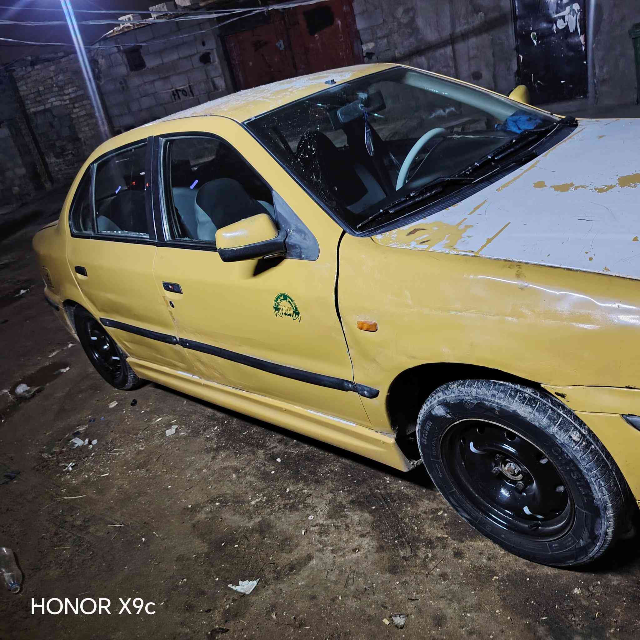 السلام عليكم سمند موديل 2010 مكينه وكير خير من الله حداديه تخم تاير الكشر كدام عينك سنويه لل 27 غرفتها حلوه سمعات جدد كهربائيات كلها شغاله لايت زنون مكاني كربلاء السعر18.   ***********
