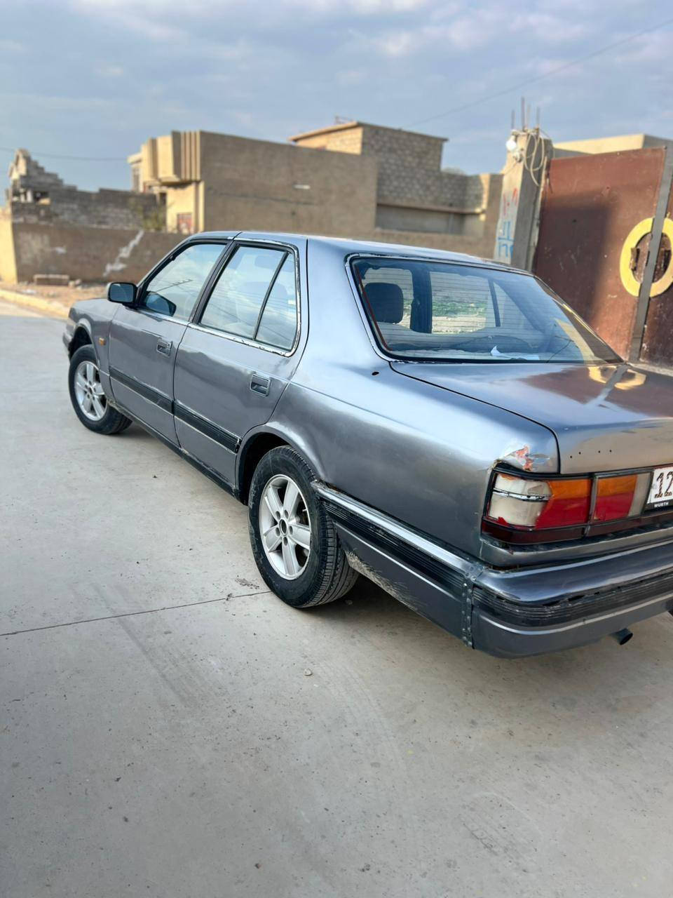 السلام عليكم مازدا 929رقم نينوى مسطرة بسمنا مصبوغه عام 
 بدون ضرر السعر 25 بها مجال بسيط رقم المبايل
 *********** .   ***********
