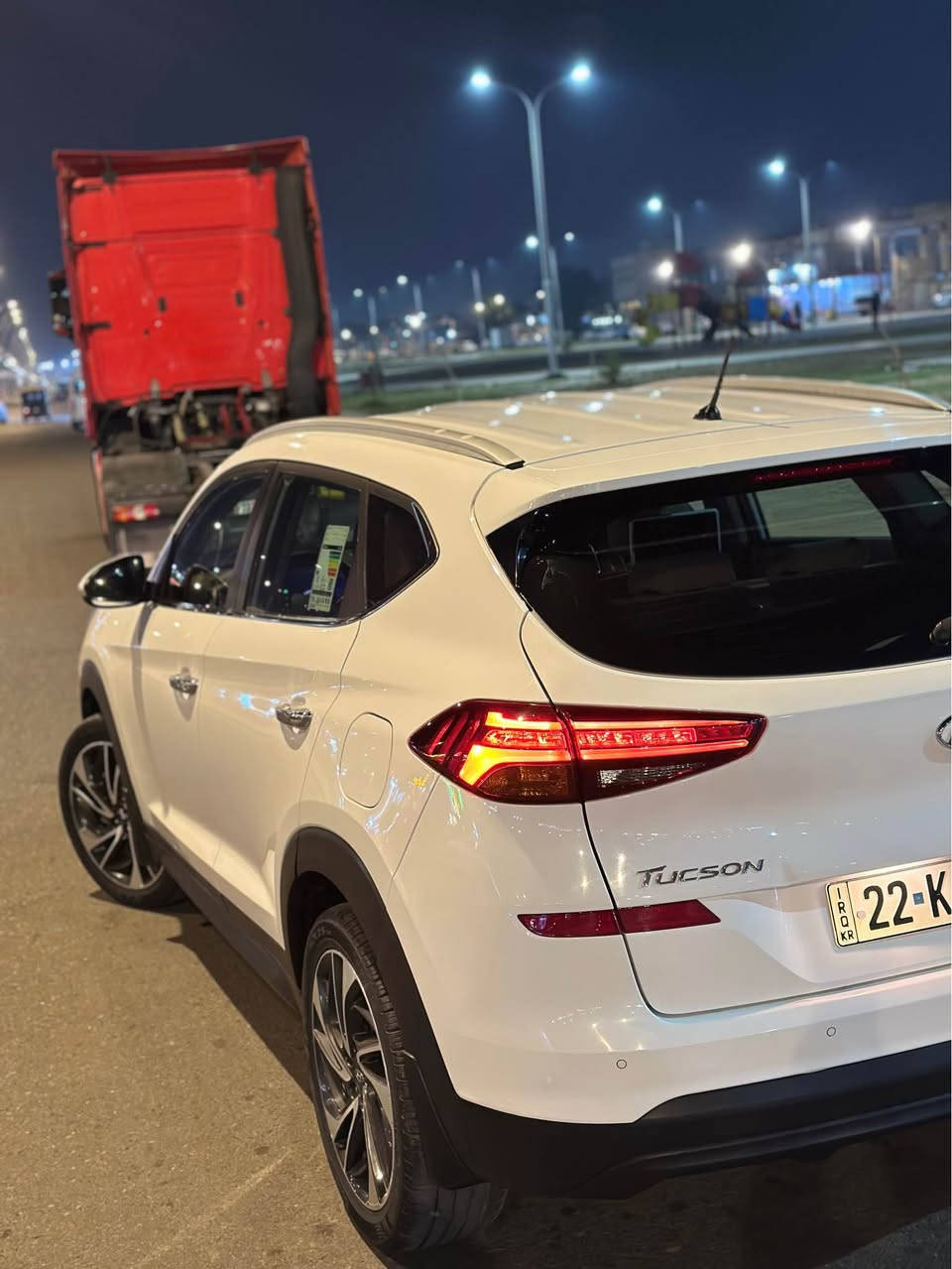 توسان مديل 2020 خليجي كفاله عامه من صبغ وضربه وتبديل ماشيه 88 الف كيلو سياره جديده كلش وجاهزه من كلشي فول مواصفات عده لفتحه 
بيع أو مراوس تصال عله رقم *********** Singapore
