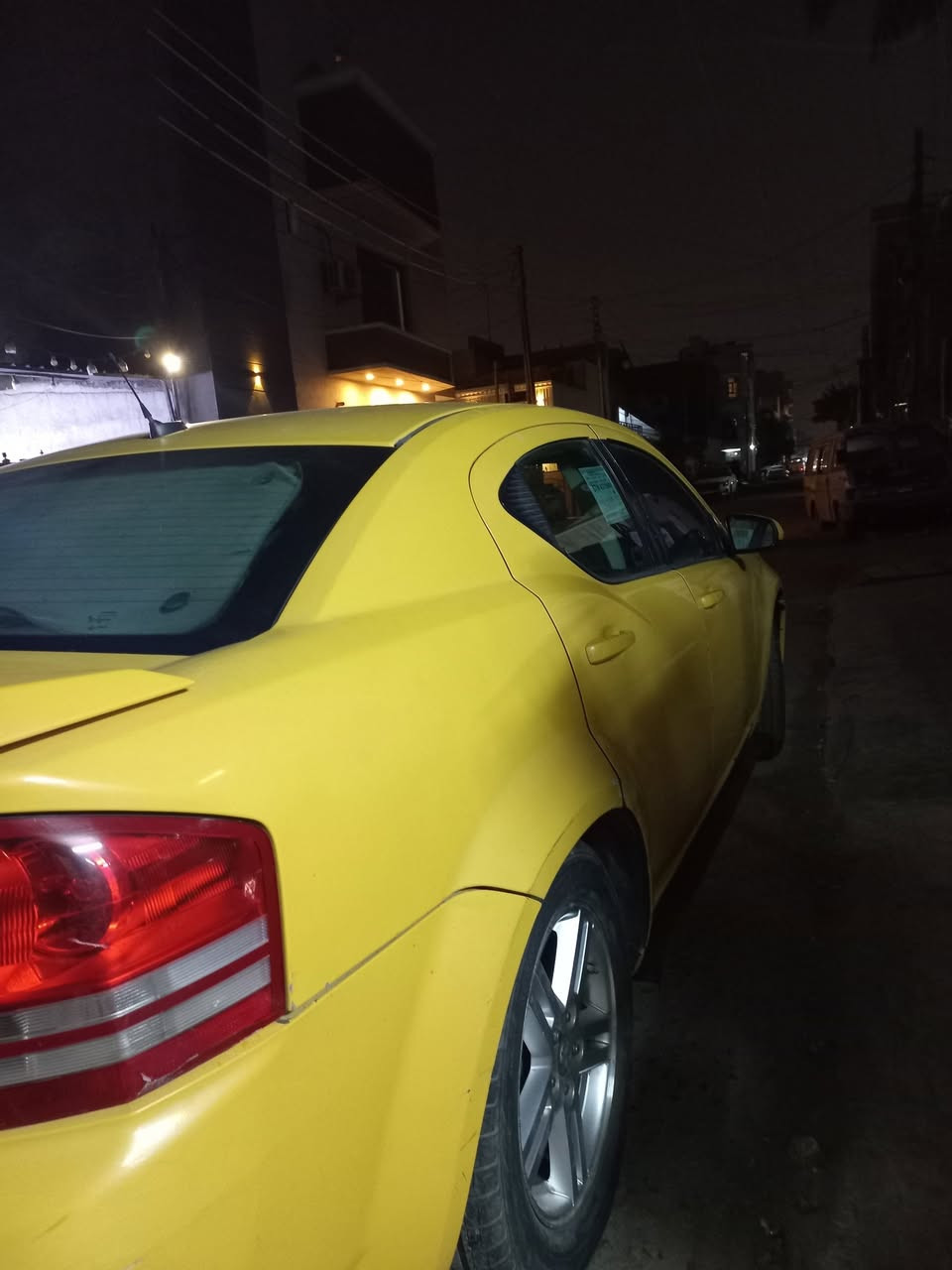 دوج افنجر موديل ٢٠٠٩ محرك ٢٤٠٠ لون اصفر تكسي بحالة جيدة ... للمزيد من المعلومات الاتصال على الرقم *********** السيد أدهم.
