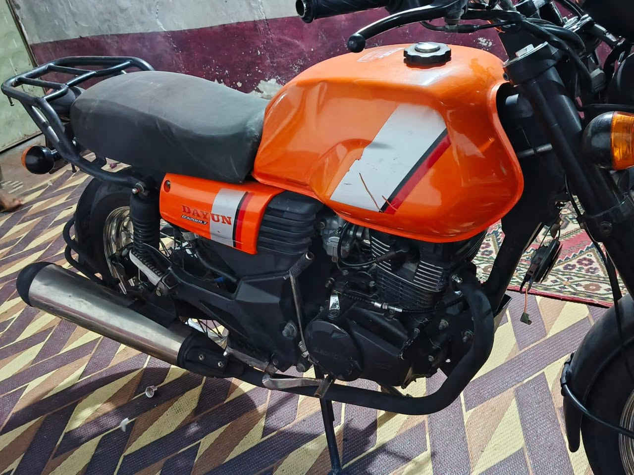 السلام عليكم ورحمة الله
دايوان لاتي مرقم كربلاء باسمي لوحات انكليزي تحويل ثاني يوم موديل 21
دراجة متعوب عليها دراجة نضيفة  مثل متشوف بلصور تجي تشوفها بلواقع نفس النضافة 
عنواني كربلاء 
السعر مليون و800


**إذا كنت صاحب هذا الإعلان وتريد حذفه لأي سبب، رجاءا أرسل رسالة إلى الدعم الفني**