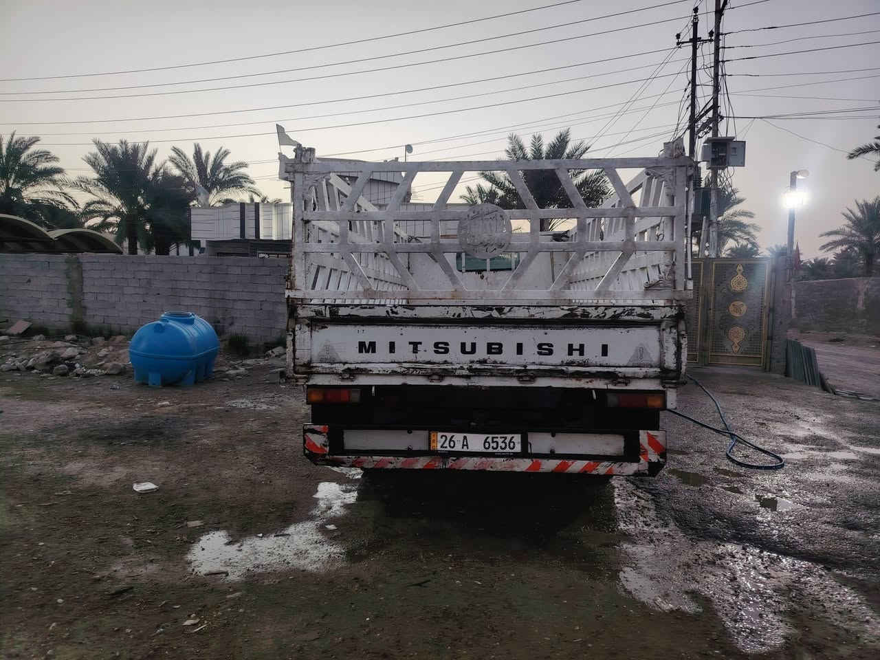 سلام عليكم كنتر مسبوشي مديل 2009كفاله عامه مكانه بغداد نهايه الشعله يم جسر البوحمد سعرها ١٦٥$ وبيه مجال حك الجيه للاستفسار الاتصال على الرقم ***********
