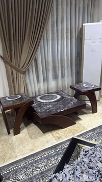 ميز وسطي • طبلات اثنين • خشب زان