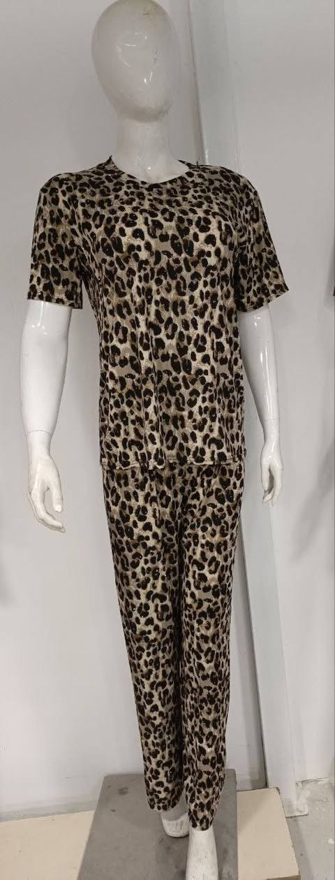 تم تكرار موديلات
تراك نمري ستراس 
موديلات


**إذا كنت صاحب هذا الإعلان وتريد حذفه لأي سبب، رجاءا أرسل رسالة إلى الدعم الفني**