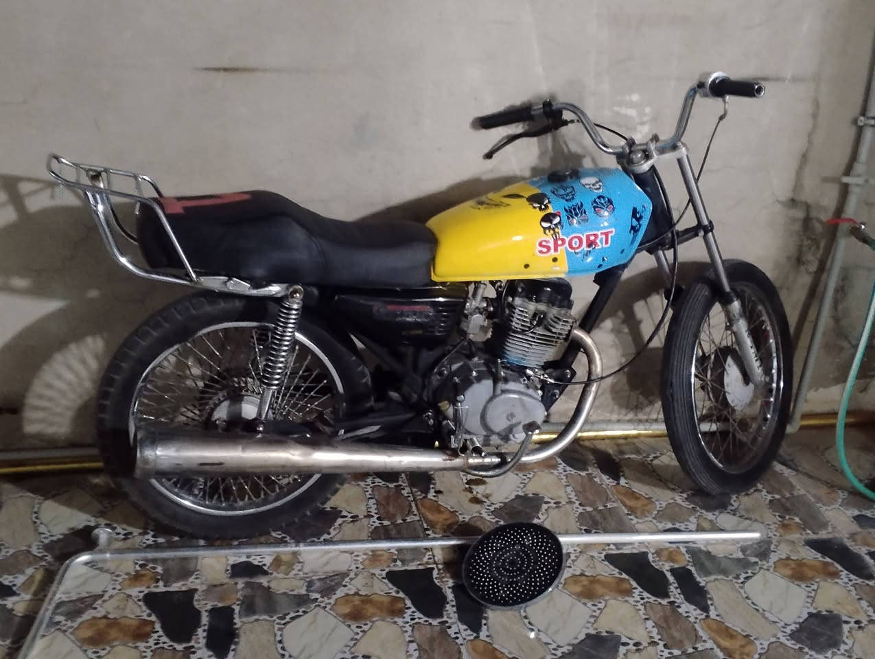 للبيع مابي عيب سعر ٢٠٠بي مجال


**إذا كنت صاحب هذا الإعلان وتريد حذفه لأي سبب، رجاءا أرسل رسالة إلى الدعم الفني**