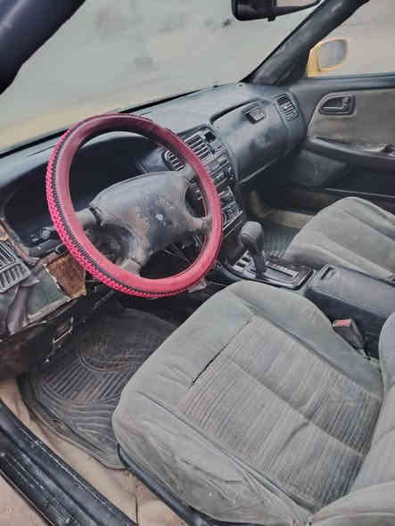 سلام وعليكم شيزر نفخ موديل ٩٥ مكفول من كص نقل جثة وضربه مكينه جديد ونجي راقم بصره سنويه منتيه راعيه موجود مصفر غرامات حديداه جديد سعره 22 بيه مجال مكان بصره *********** الزبير
