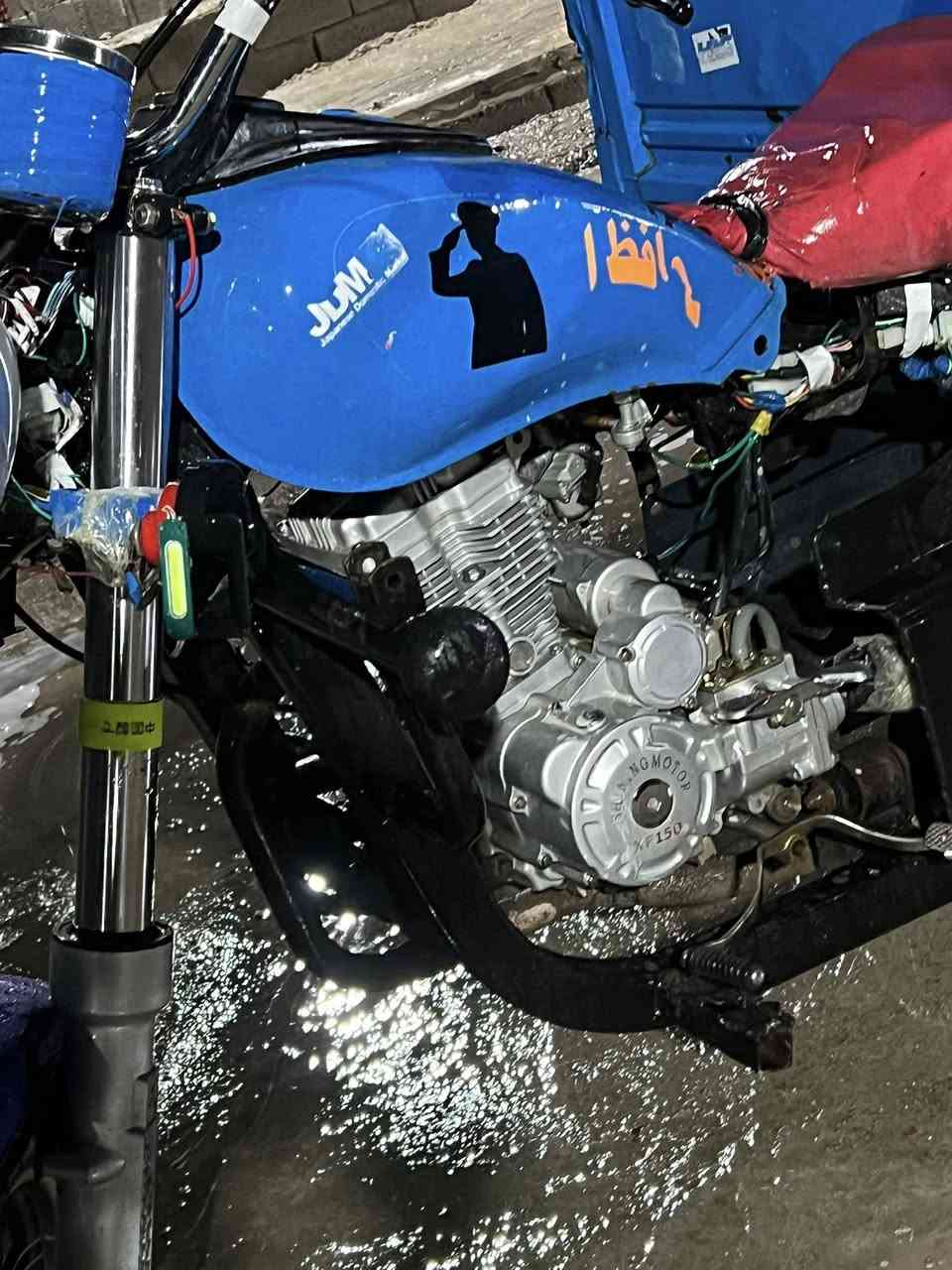 ‏سلام عليكم ستة للبيع موديل 18 محرك 25 ستوت نظيفة قشرها نظيف محرك جديد ما مفتوح برغي دخ ترات جداد شاصيها نظيف بدون محجر السعر 1,000,000 عنوان حسينية مال الراشدية خدمات مسقط هذا الرقم***********
