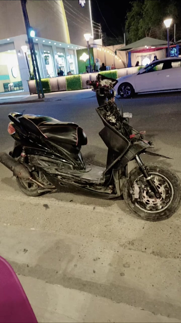 سلام عليكم دراجه البيع سكنس فحل كابريتر فول تزويده نضيف كلاجات ريضيه صالنصه رياضه بدأت بريك رياضة بوشه 58نص كلاجات ريضيه شلعه ومعدل الحب يتراسل على هذه الرقم واستاب والسعر خاص ***********
