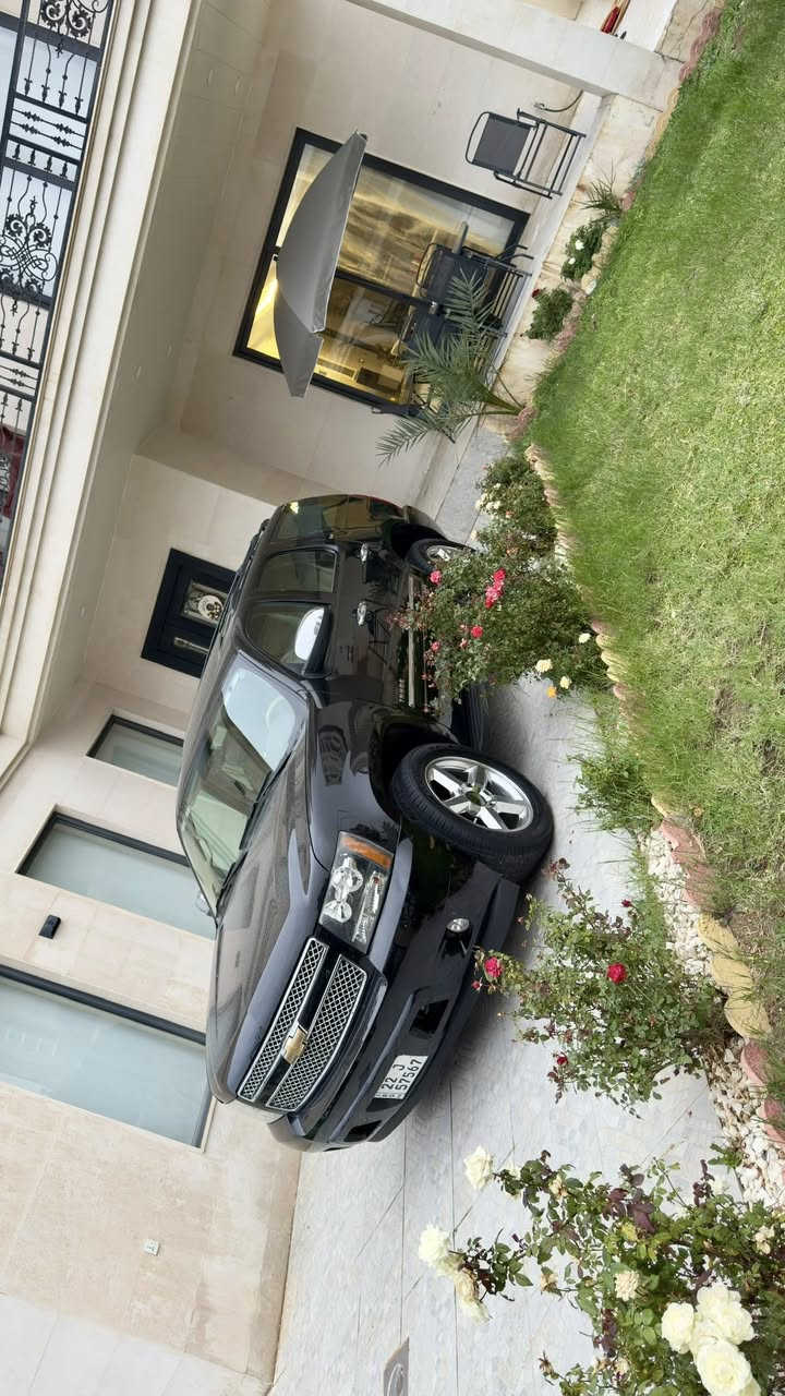 ‎سلام عليكم اخوان.  الله يبارك فيكم.  ويحفظ الجميع.  والكل على راسي🌹
‎ شركة منصور تاهو اسود فول فول مواصفات LTZ  2011 

‎..كشن جلد و تدفئة..*…DVD شاشة قمارة….فتحة ….شغال …بعد هواية مواصفات معروف…..

                    💯سيارة كفالة عامة بدون صبوغ 💯

‎💯١٥٠ الف ماشية محرك گير مكفوله بشرط مامفتوح 

‎سيارة  كلش حلو.  سيارة حتا شخط مابية

‎رقم سنوية و هزة جديدة حتا ٢٠٣١سيارة بأسمي تحويل مباشرة 

‎٤ تاير ويل  صدر سيارة جديد بدون مصرف 

‎مكان سيارة/:سليماني /دربنديخان 

‎هاتف ☎️/***********
