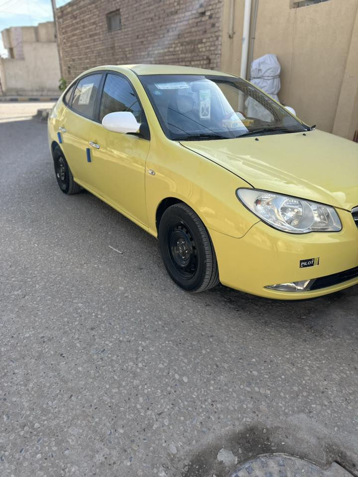 السلام عليكم النتراء ادوات 2011. كصه وحده والباقي كفاله دخول جديد كير محرك تبريد كهربائيات تخم تاير حداديه جديده. متومه طبق الاصل سنويه عاج . مكان ميسان العماره للاستفسار ***********
