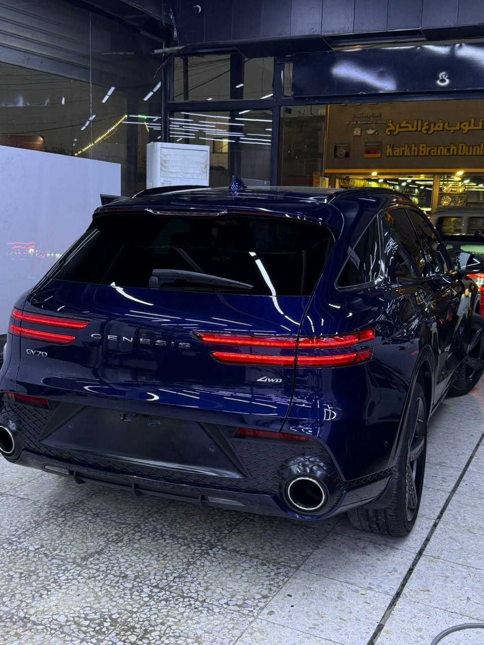 Genesis gv70 2023  /  كلين تايتل 
جيسنز gv70 _ موديل 2023 | فول مواصفات للاخير 
🌎 المدينة بغداد العامريه 
🛣️المسافة المقطوعة 30 الف 
————————————————————————

 💙المواصفات : 
♦️المحرك 4 سلندر 2500 توربو 
♦️وارد امريكي 
♦️الضرر بدون مكفوله من الايرباك وضربه وتبديل وتعديل فقط بنيد كلير امريكا لامب ل لا ممفتوح لامصلح  
♦️بانوراما 
♦️بدون رقم منفيس بأسمي تترقم ثاني يوم بدون متتعب معقب يرقمها واصل اجور تعقيب فقط اجور الرقم  
♦️داخل جلد احمر وكنتاره
♦️لايتات ذكية مع عدسات ذكيه 
♦️5 كامرات مع عدادات 
♦️6رادارت ذكية مع حساس الابواب والمشي 
♦️شاشة كبيره لمس + موس
♦️قيادة ذاتيه متكامله  
♦️كراسي تدفئه تبريد 
♦️سترين هزاز مع رادار + تدفئه 
♦️اضاءة داخليه 20 لون 
🔹مواصفات اخرى 
338 مجال جداً بسيط 
***********
