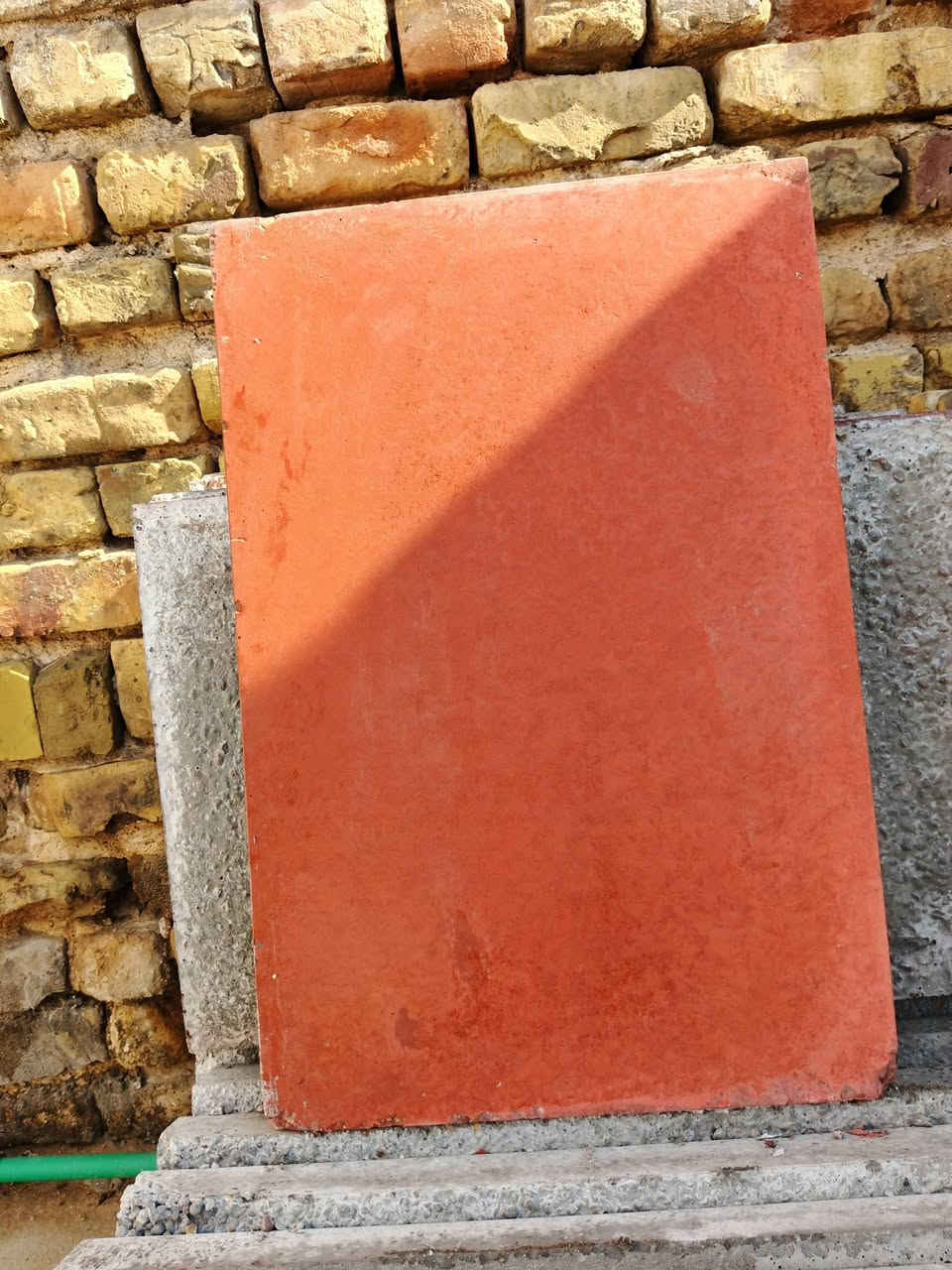 السلام عليكم احبائي الكرام
يتوفر لدينا اشتايكر وارصفه وسواقي
شايكر سطوح 80 × 80 
شتايكر ارضيات 60 × 40 
شتايكر ارضيات 40x40 
شتايكر سمنتي تحت الأرض مال الكهرباء 
رصيف 50x35 
رصيف 50 × 20
رصيف 50x 30.       
رصيف50x13
ساقية 50x35 
ساقية 50x25

العنوان بابل الحي الصناعي خلف معارض السيارات 
رقم الهاتف ***********
***********
#
