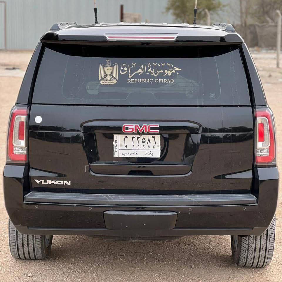 اعلى مواصفات SLT بسعر سورينتو
جي ام سي يوكون اسود 2018
الضرر جاملغ امامي ايسر مع بنيد ودعامية مع البدنة 
الرقم السيارة حرة ورقم بغداد 

المواصفـــــــــــــــــات
جي ام سي يوكون اسود 2018 فئة SLT 
محرك 8 سلندر 5300
ويل كب اصلي حجم 22 اصلي مع طقم تاير جديد  
لايتات زينون عالي وواطئ اصل مع كشافات دعامية 
بصمة للابواب الاربعة مع بصمة تشغيل مع تشغيل عن بعد
قبق الجنطة كهربائي شفط مع بصمة للباب 
مرايا جانبية شفط كهرباء مع اشارات داخل المرايا 
المرايا حساسة وعاكسة للضوع العالي 
حساسات الاجتياز الجانبية 
حساسات امامي خلفي اصل 
كاميرا خلفية اصل دوارة مع الستيرن 
غرفة السيارة جلد اسود اصل 
تحكم كهربائي متكامل للمقاعد الامامية مع ذاكرة كشن 
تدفئة وتبريد للمقاعد الامامية 
ستيرن كهربائي الحركة وسكليتر كهربائي الحركة 
مقاعد وسطية متصلة 
مقاعد خلفية كهربائية الحركة فتح وغلق 
رادار امامي مانع للتصادم مع التنبيه مع كشن رجاج 
شاشة داخلية كبيرة سلايد مع قاصة خزن 
وباقي مواصفات اليوكون الغنية عن التعريف 
عداد المسافة الحالي 177 الف مايل
حدادية جديدة كاملة تبديل اصلية مع فيت بمب اصلي وكالة 
بيها ملاحظة صارت بيها رصعة باباب سايق
مكان السيارة نجف الإشراف
للاستفسار ***********
