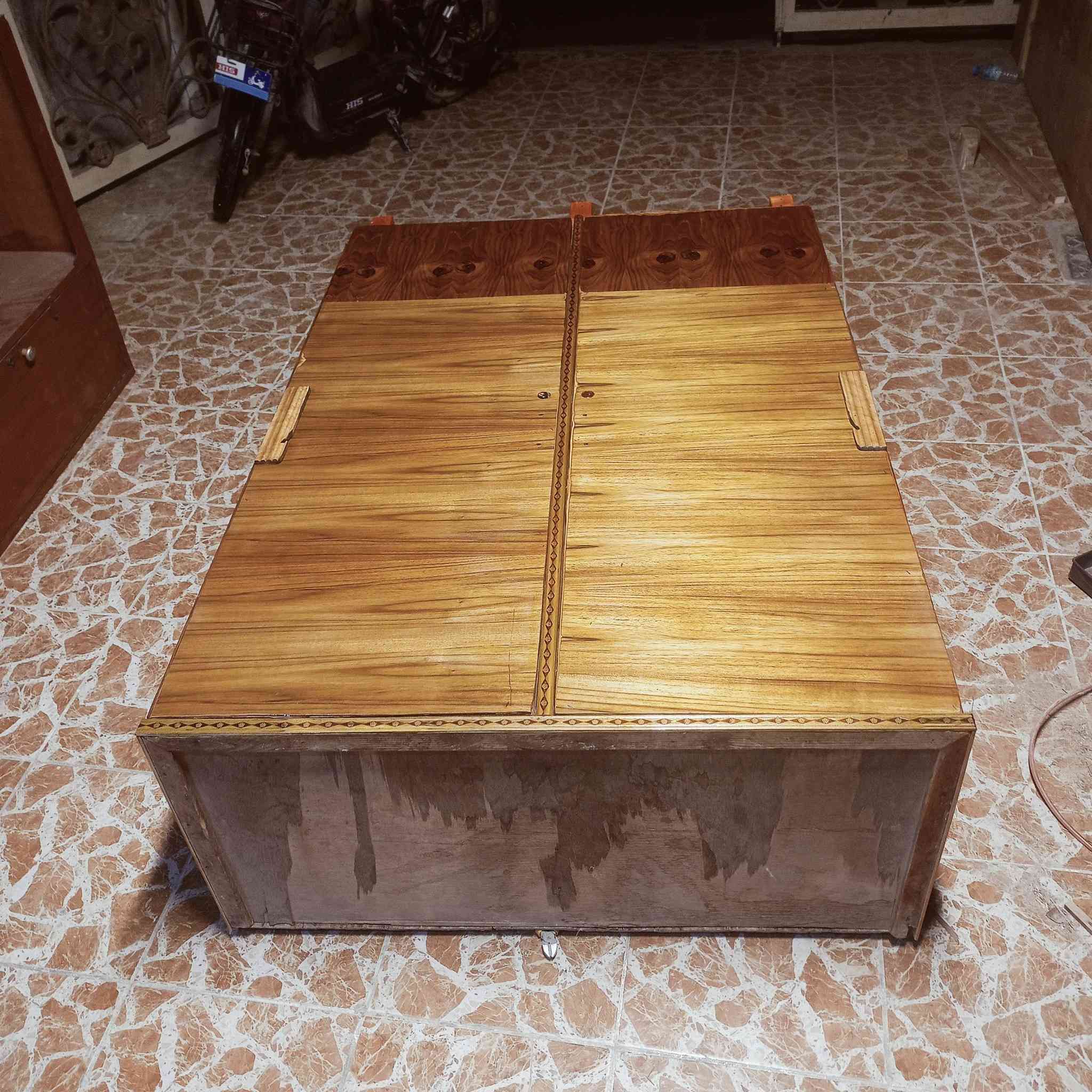 سلام عليكم
كنتور بابين صاج للبيع.. ب115
الحويجه سايدين العلوه 
***********
