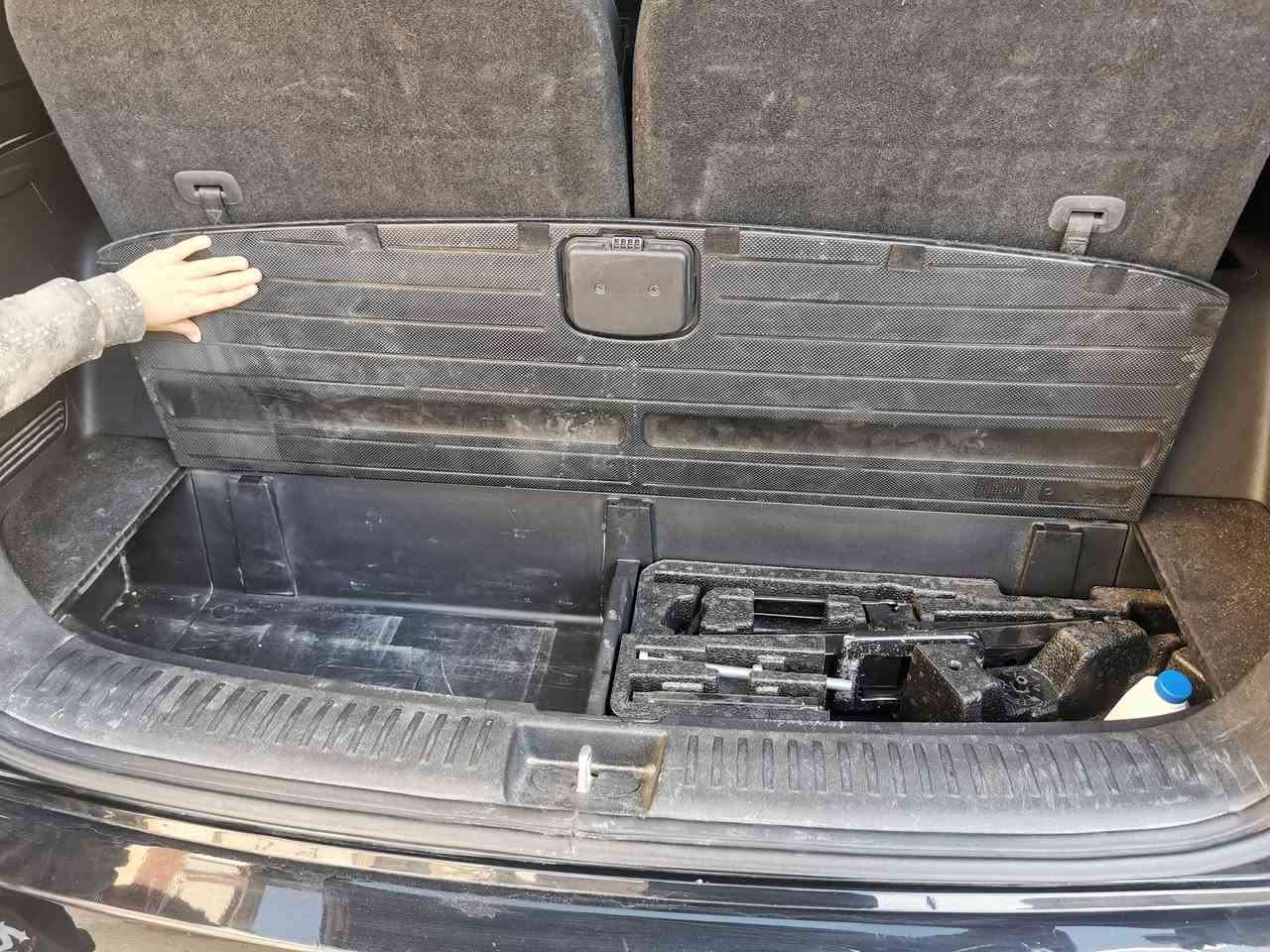 سورنتو موديل 19
بصمه دخول ذكي ترحيب ابواب
كشن سائق كهربائي
كشن سائق والصدر والاستيرن تدفئه
4سلندر
7راكب
كشنات جلد
السعر168وبيهه مجال حكه الجيه بسيط
السياره باسمي تحويل ثاني يوم


**إذا كنت صاحب هذا الإعلان وتريد حذفه لأي سبب، رجاءا أرسل رسالة إلى الدعم الفني**