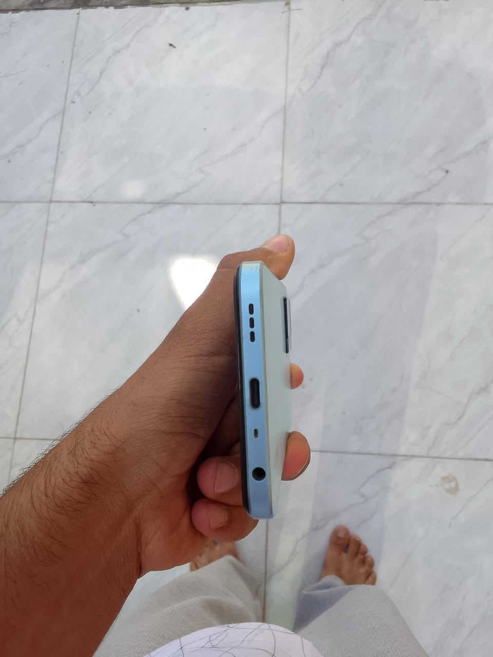 للبيع جهاز OPPO A77S ذاكرة 128 عشوائية 8 جهاز مكفول من الفتح و تصليح و اي خلل جهاز نحيف وز خفيف شاشة كبيرة مناسبة للعاب 60 فريم جهاز فقط بي فطرين بل شاشة ولا مئثرات ولا بينات شرط لفحس كامرة 50 مكة بكسل كلش حلوة صورتة سعر 175الف بي مجال للشراي 

بيع#مراوس #


**إذا كنت صاحب هذا الإعلان وتريد حذفه لأي سبب، رجاءا أرسل رسالة إلى الدعم الفني**