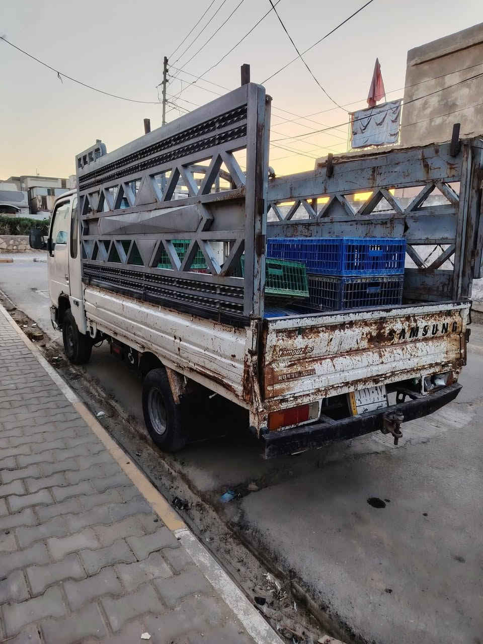 سلام عليكم من رخصة الادمن كيا سامسونك للبيع رقم مثنى بسمنه مداور ثاني يوم موديل 2000 مكينه كير باتري تايرات رقم شاصي واضح  كهربائيات دشبول كله شغال خير من الله وين ماجان جاي اطلع بيهه سنويتهه ل 29 تونه مداورينهه السياره  وهاذه كشرهه كدام عينك بيهه خياسات دوس جاملغات مكانهه بل سماوه قضاء الرميثه
السعر 32 وبيهه مجال لطيبين 
رقم الهاتف ***********
