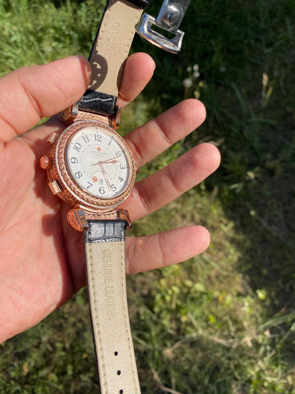 حبايب قلبي
باتك فليب وزن ثقيل نظام ستوبوج سناتر شغاله 🌹ك ⌚
عله اول تم 30 وبركه مع توصيل ⌚🌹


**إذا كنت صاحب هذا الإعلان وتريد حذفه لأي سبب، رجاءا أرسل رسالة إلى الدعم الفني**