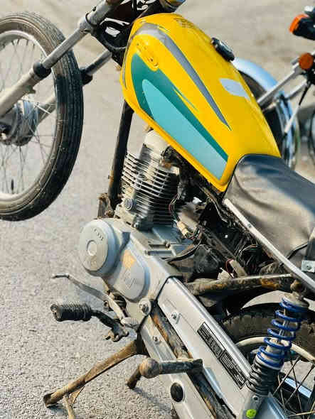 سلام عليكم دراجه اربعه كير مويدل الشاصي 13 اوراق صولي مو سكنر ارشا والمكينه ارشا موديل 19 شلعه ومعدل فول خير من الله بس المكينه شويه جارده عوزها بس صبغ تطلع بلاد مكاني شحيميه بس اشتفل ب نعمانيه  اني مامتواجد شحيميه متواحد ب  نعمانيه *********** اتصل وبيك خير وتدلل سعر خاص
