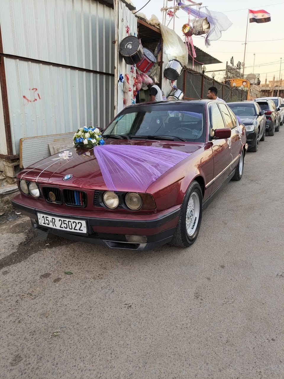 يجالسلام عليكم للبيع 525 مكينه مسكر سياره جاهزه تخم تاير حداديه كلهه جاهزه تبريد ويا السويج رقم انبار داخل جلد غرفتهه جديده بلباكيت السعر 68 وبيهه مجال اتصال بالرقم *********** بي واتساب
