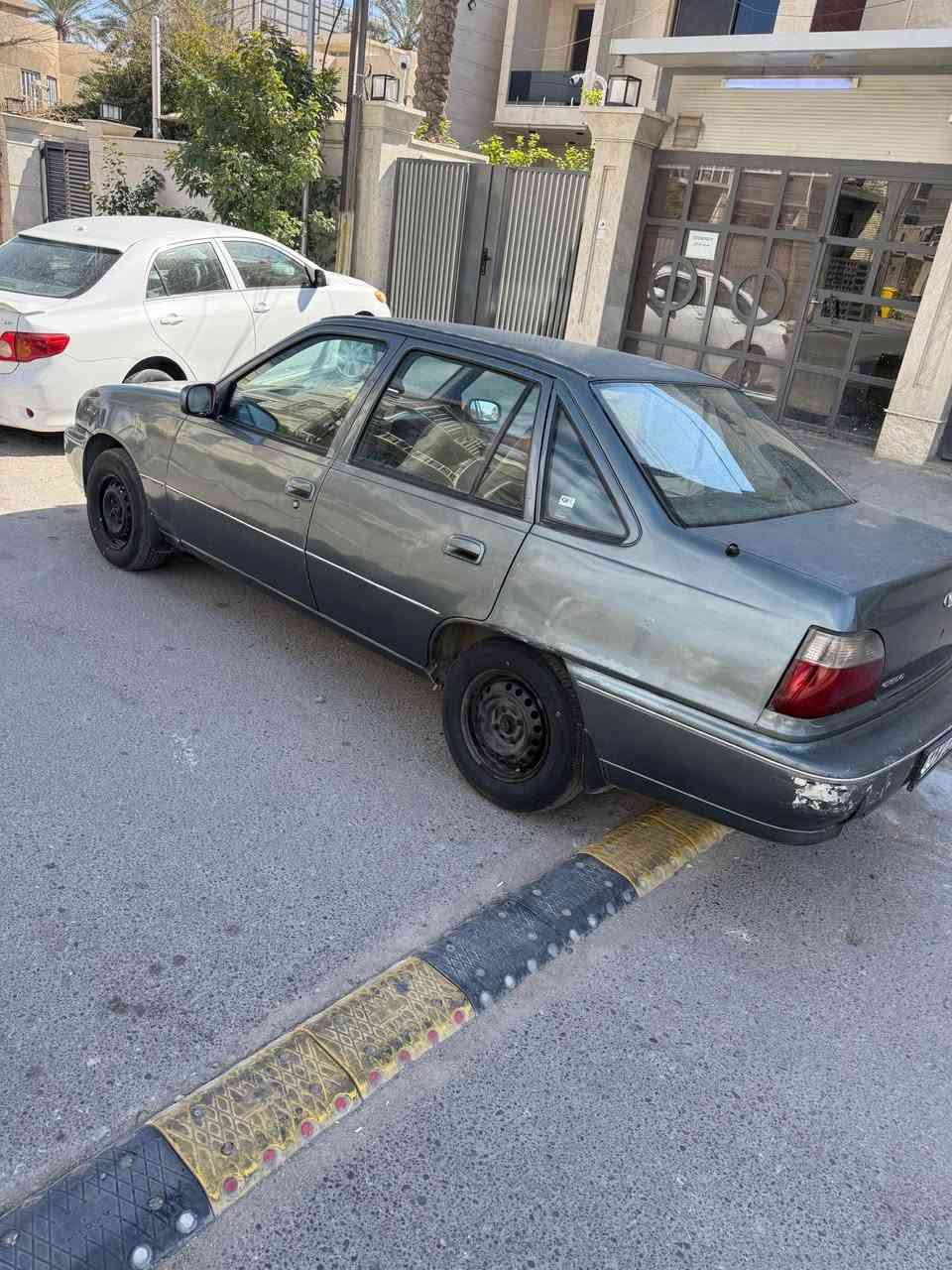 � سيارة سلو (SLOW)
📅 موديل: 1996
🔢 الرقم: إنكليزي

✅ الحالة:

 • أدّامة كاملة جديدة
 • كير جديد
 • محرك جديد
 • صدر جديد
 • كهربائيات كاملة جديدة

💰 السعر: 30 ورقة (قابل للنقاش للجادين)

📍 الموقع: بغداد – حي الجامعة – شارع المركز

📞 للتواصل:
0790 594 8118
أبو عبد الله بغداد, العراق
