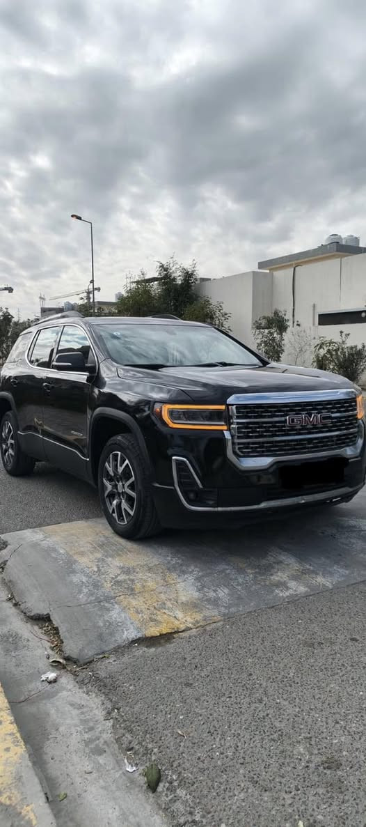 سلام عليكم جمسي اكاديه 2020 وارد امريكي 3 قطع صبغ فقط الفئه.sle  الون اسود دواخل ملكي اسود 6  سلندر حساسات تبريد ٣ قطع بصمه تشغيل واربع ابواب بصمه  تحكم ستيرن جهتين مري كهرباء اوتو ستوب راداد بالمري اربع وضعيات قياده سبعه راكب هند بريك بصمه صدر وره وكدام  جديد وتخم تاير جديد كير دكم  تشرب عادي ومحسن ومشيها ما شاءالله شاشه كبيره كار بلي السياره مال بيت بدون اي نقص شغل واطلع حره بسمي مكان بصره سعر 210$ بيه مجال رقم ***********
