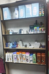 دولاب • ارتفاع ٢م١٠سم • بغداد الوزيرية