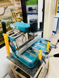 فريزه ألإمنيوم حفر للبيع رقم الهاتف 07734227581