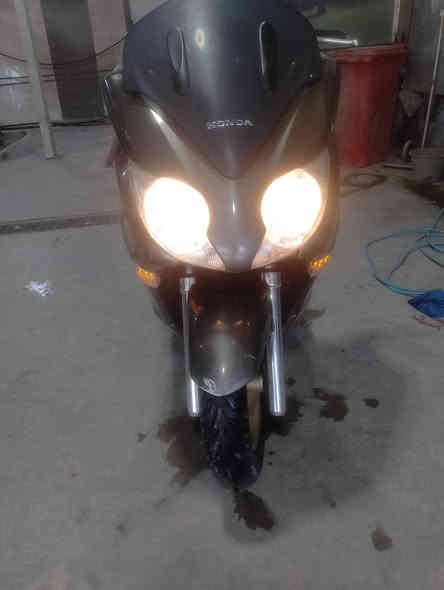 سلام عليكم من رخصت مدير كروب فورزة صفر 10 دراجة حلوة وبلادية  7 كير ددفة بل يدات دراجة خير من يم الله وحلو كفر 80 ) 100 مكاني بغداد *********** سعر 1250 وبيهة مجال  خابر  ودلل وراق صولي
