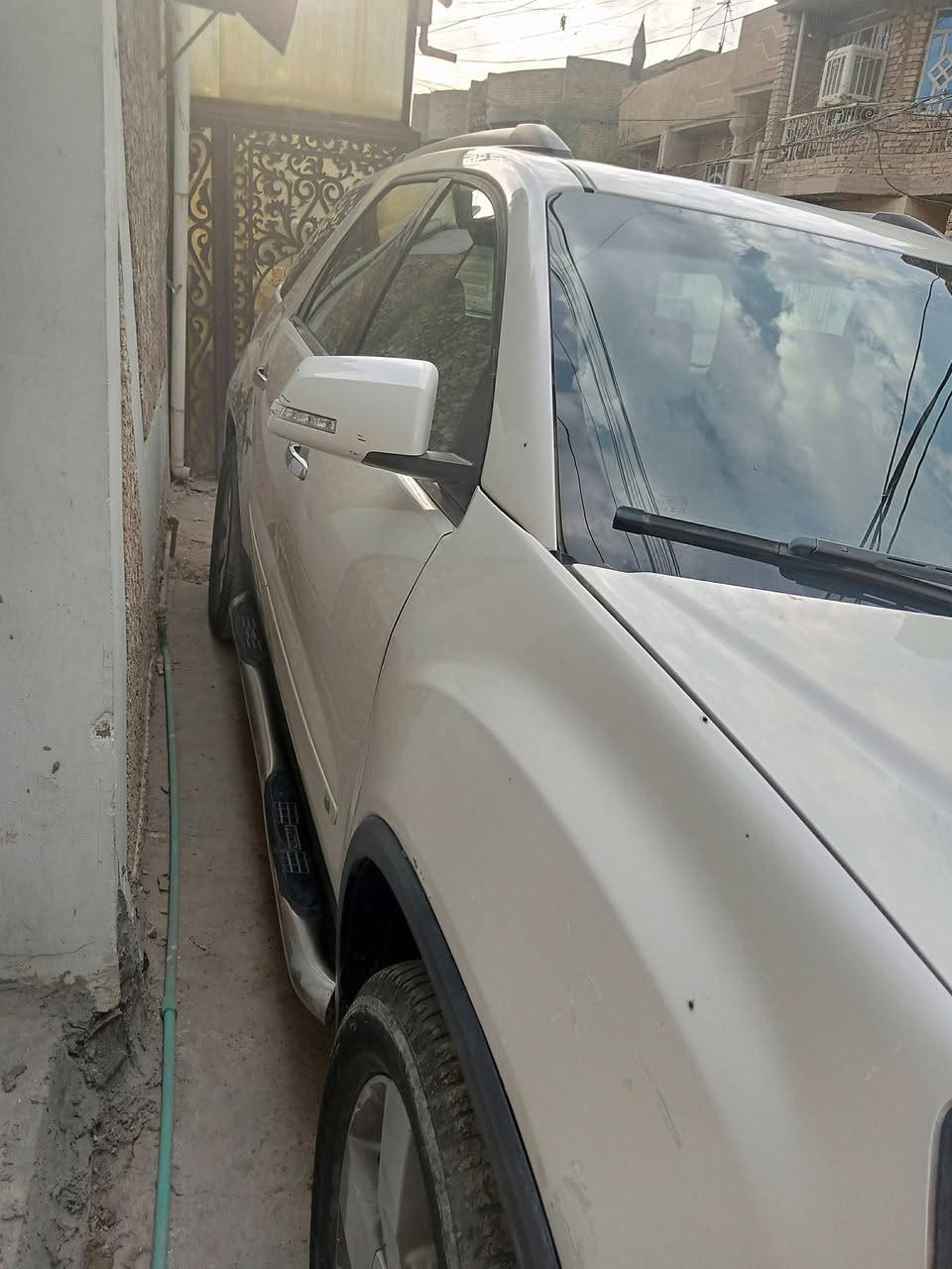 السلام عليكم سيارة نوع GMC موديل 2010محرك 6سلندر3700كامل مواصفات باسمي رقم انكليزي تحويل مباشر مكان السيارة بغدادالسعر 105الاتصال على الرقم***********والرقم ***********ابو بنين وبخدمتكم تحياتي
