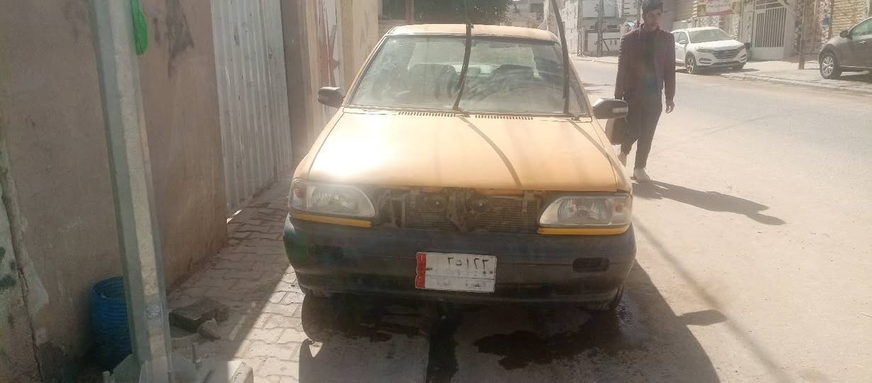 سياره سايبه للبيع موديل 2013 السعر 10 مكان النجف ***********
