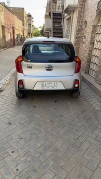 كيا بيكانتو 2016خليجي للبيع  السياره بيه صبغ 3قطع   ماشيه 54 الف  السع...