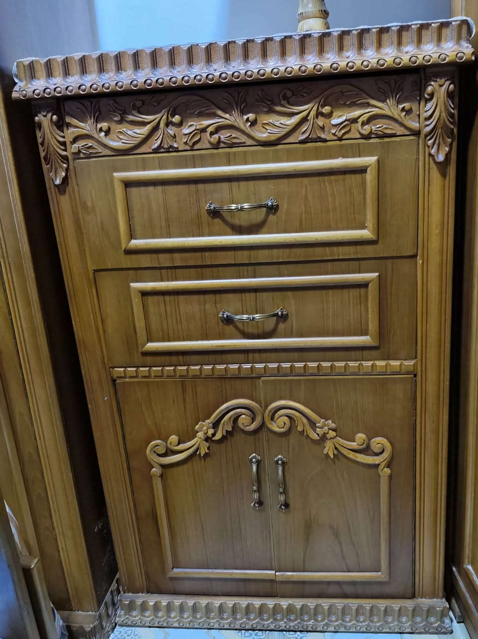 للبيع ثخت ملكي مع زاوية وصندق صغير ومع ثخت طفل كلهم اريدهم ب 500الف


**إذا كنت صاحب هذا الإعلان وتريد حذفه لأي سبب، رجاءا أرسل رسالة إلى الدعم الفني**