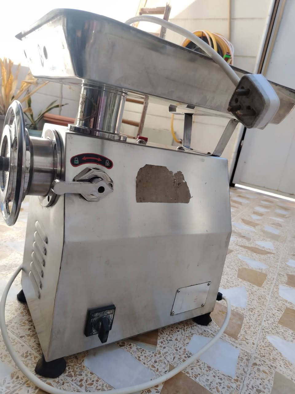 مكينة مال لحم (مثرمة) جديد مستعمل مرتين فقط اخذتو بورقتين


**إذا كنت صاحب هذا الإعلان وتريد حذفه لأي سبب، رجاءا أرسل رسالة إلى الدعم الفني**