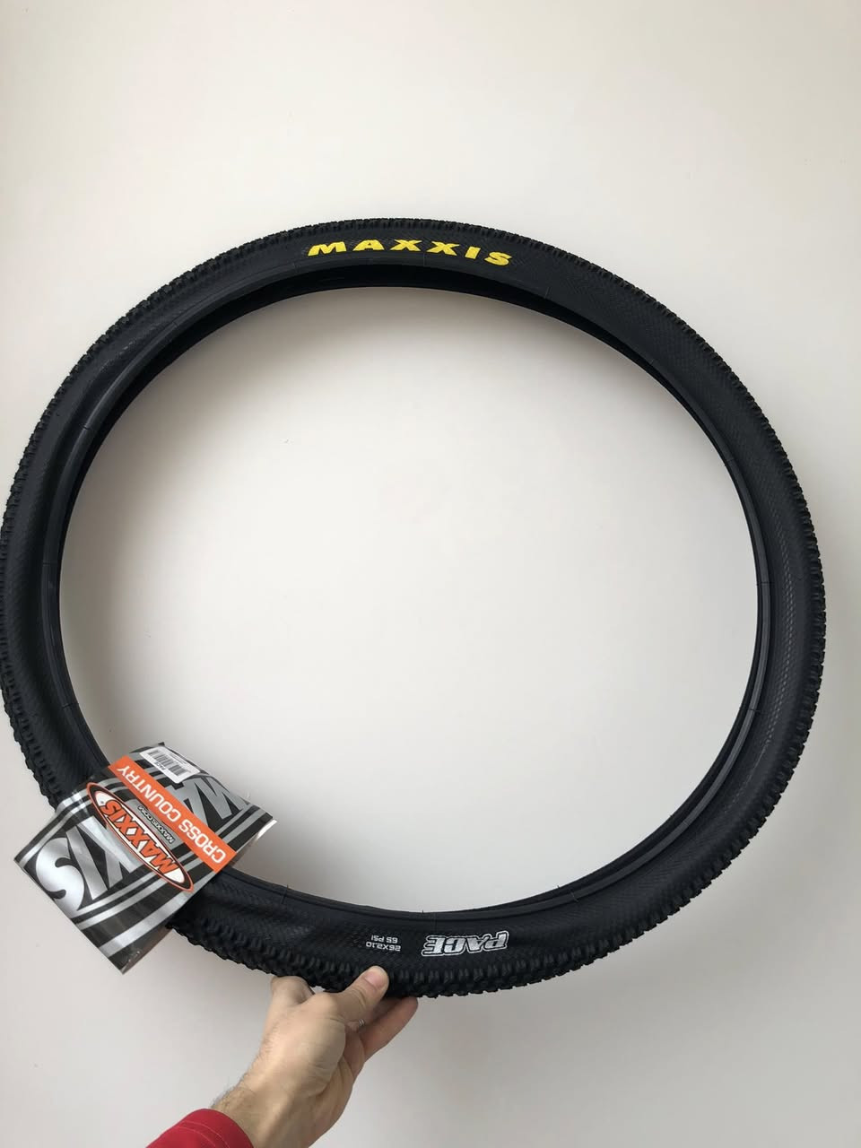 تايرات maxxis🔥 

قياس 26 * 2.10

سعر / ٤٠ الف 

مكان سليمانية 

توصيل موجود


**إذا كنت صاحب هذا الإعلان وتريد حذفه لأي سبب، رجاءا أرسل رسالة إلى الدعم الفني**