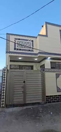 بيت مساحة ١٠٠م طابقين يحتوي على ٣ غرف نوم العنوان الحر الصغير شارع الم...