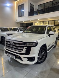 لاندكروزر GXR • ٢٠٢٤ • سپی