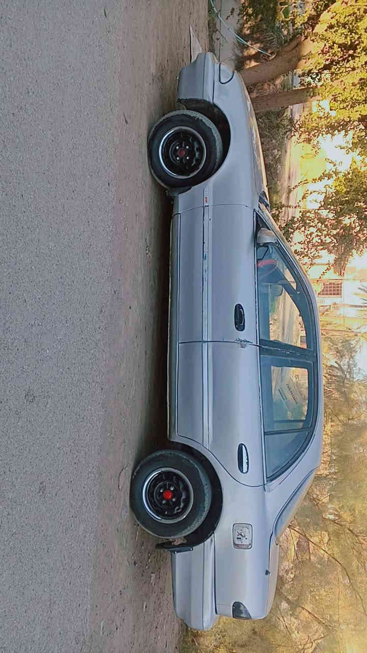 سونتا تو موديل 1994
1-تخم تايرات 
2-تدفئه تبريد 
3-رقم بغداد 
4مصدات جداد 
السيارات حلوه اونضيفه كهربائياته كله شغاله السيارات واضحه بل صور 
رايده اب46اوبيه مجال لشراي ليريد يتصل على هذا الرقم *********** وشكراً
