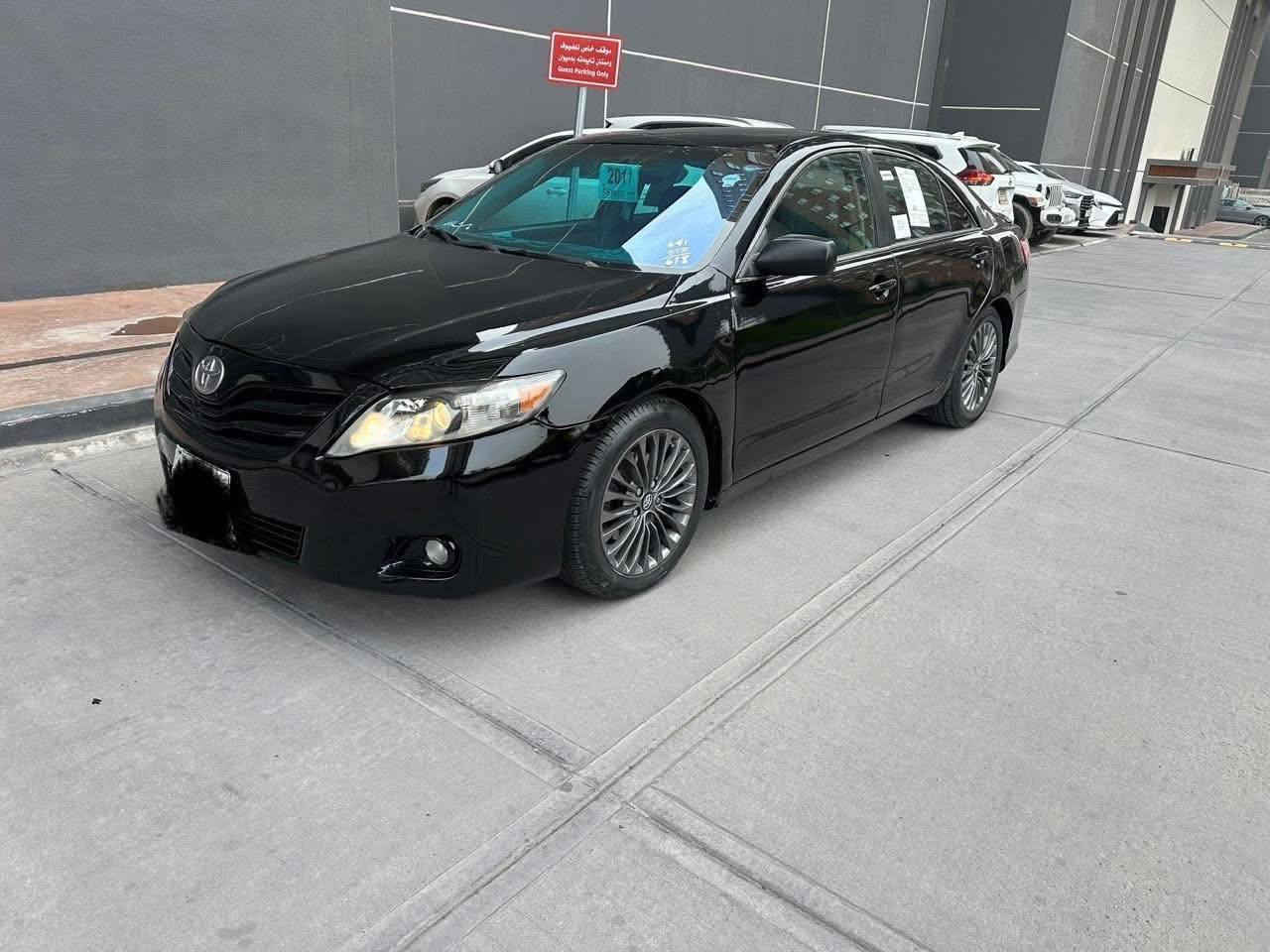 اسلام عليكم من رخصت مدير الكروب تويوتا كامري 2011 فول مواصفات اسبورت واحد على واحد مزوعه للخير محرك 6 سياره جاهزه محرك كير حداديه تخم تاير باتري كهربائيات كله جديد وكله شغال تبريد ثلج سياره كل نقص مابيه علمن السياره متجايه ومصبوغه صبغ عام رحمه لهلك اقره المنشور قبل ماتخابرني والي مايعجب السعر الله يرزقه بل احسن منه بحق هاذه شهر رمضان السعر 90العنوان كربلاء المقدسه *********** اتصال واتساب وخاص موجود
