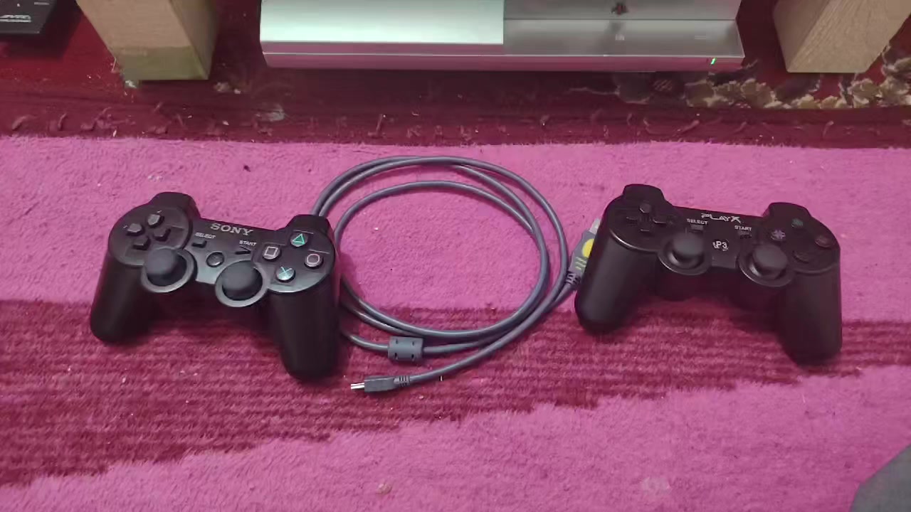 بلي، 3. مهكر سعر 115 الف. بيه أكثر من 15 لعبه. ***********
