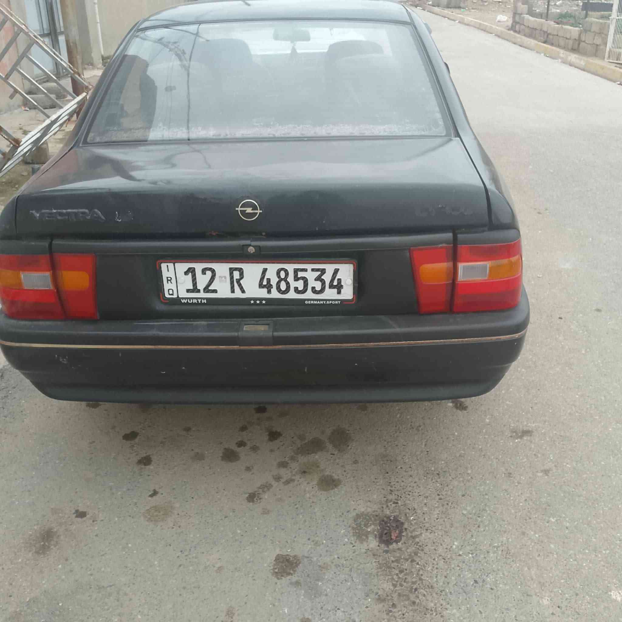 اسلام عليكم فكتره لبيع رقم جديد هزه جديداربع تواير جدد محرك لا صرف ولا نفخ كير شرط  مصبوغه جماليه تدفئه شغاله ويرمنيه شغاله تريد وكاله تريد تحويل سعر ٣٩ وبيها مجال ***********.     ***********.كاربون موجود
