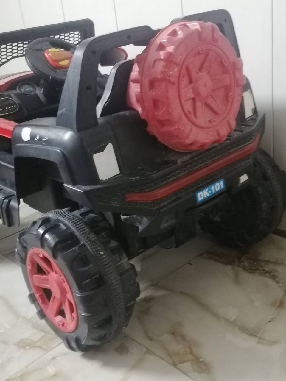 للبيع سعر مكتوب عليه مكان بغداد شعله اكو توصيل داخل بغداد فقط بكروه


**إذا كنت صاحب هذا الإعلان وتريد حذفه لأي سبب، رجاءا أرسل رسالة إلى الدعم الفني**